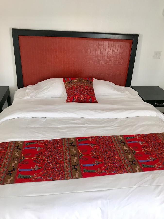 Norwalk Inn & Suites Екстериор снимка